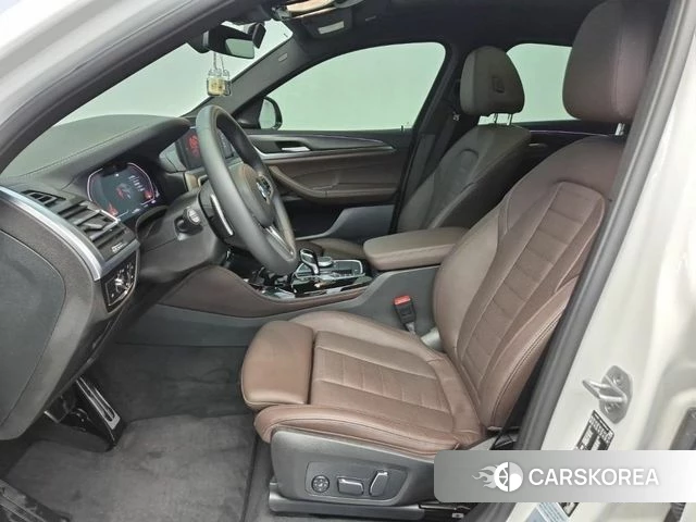 BMW X4 (G02) 2025 Белый из Кореи, фото 2