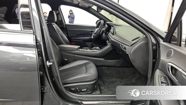 Hyundai Sonata (DN8) 2021 Серый из Кореи, фото 2