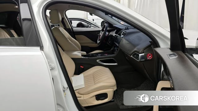 Jaguar F-PACE 2018 Белый из Кореи, фото 2