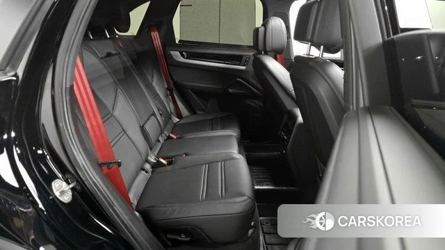 Porsche Cayenne (PO536) 2024 Черный из Кореи, фото 2