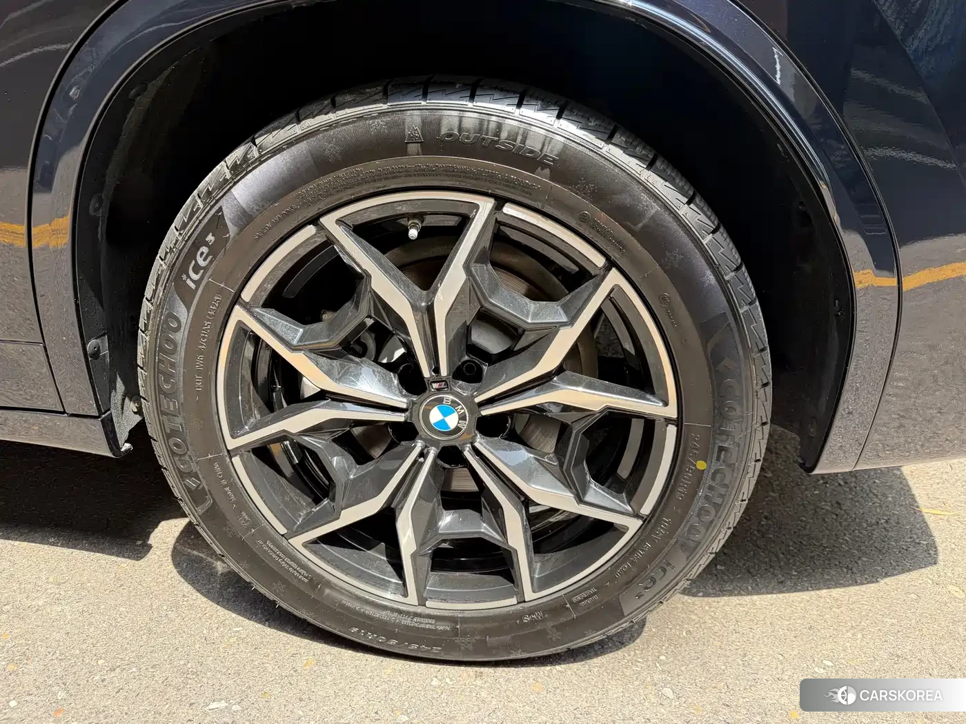 BMW X3 2022 Черный из Китая, фото 2