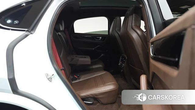 Porsche Cayenne (PO536) 2021 Белый из Кореи, фото 2