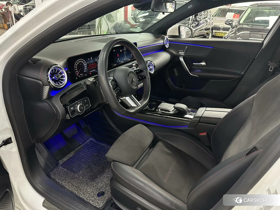 Mercedes-Benz Class A 2022 Белый из Китая, фото 2