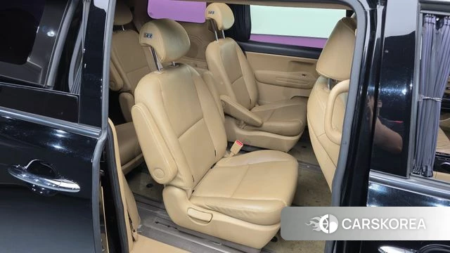Kia The New Carnival 2018 Черный из Кореи, фото 2
