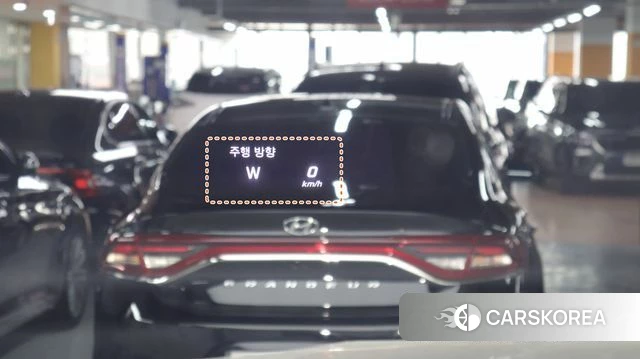 Mercedes-Benz GLC-Class X253 2018 Серебристо-серый из Кореи, фото 2