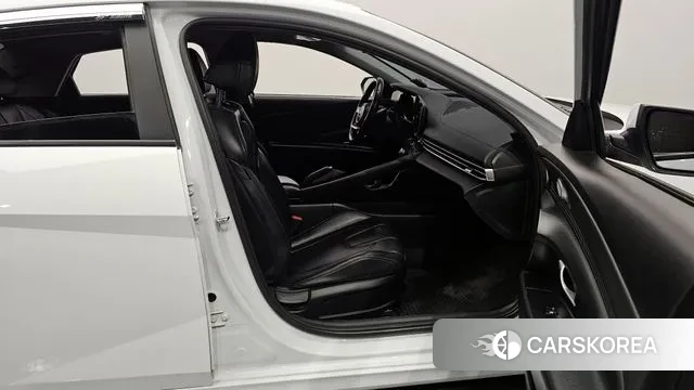 Hyundai Avante (CN7) 2022 Белый из Кореи, фото 2