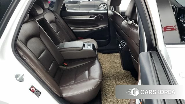 Hyundai Grandeur IG Hybrid 2018 Белый из Кореи, фото 2