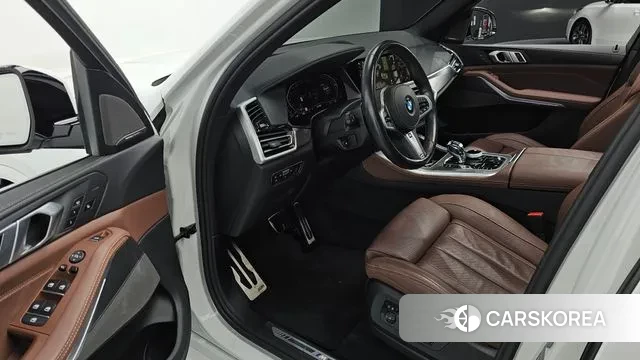 BMW X5 (G05) 2021 Белый из Кореи, фото 2