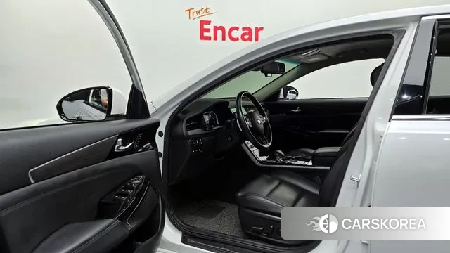 Kia K7 Premier Hybrid 2021 Белый из Кореи, фото 2