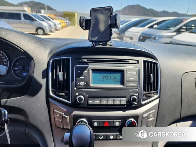 Hyundai The New Grand Starex 2018 Белый из Кореи, фото 2