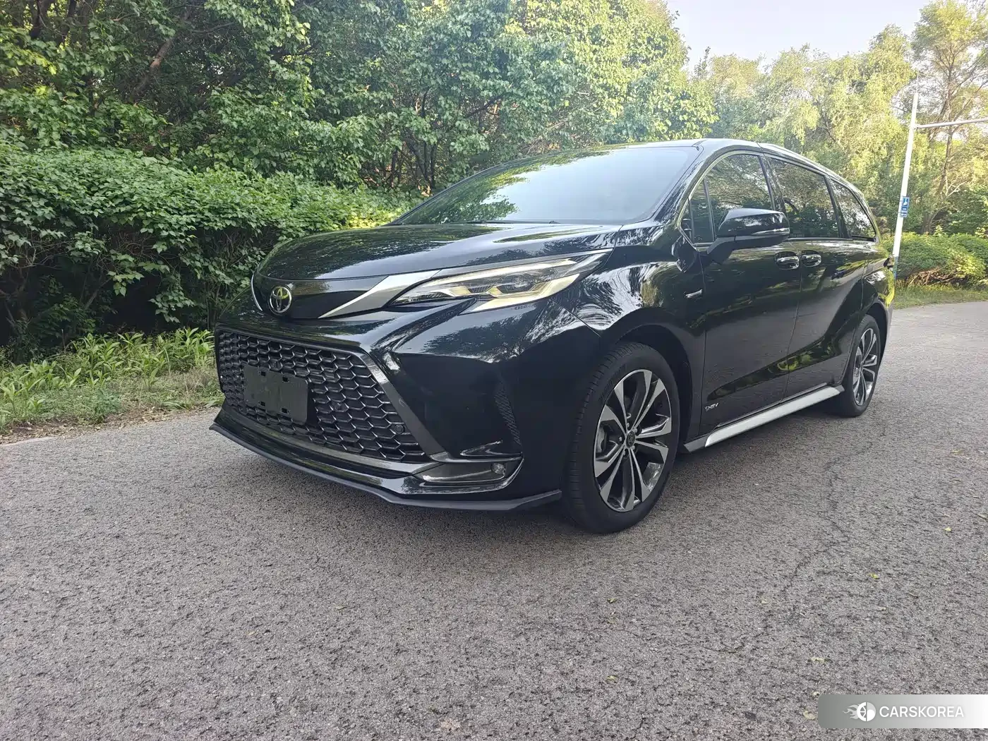 Toyota Granvia 2025 Черный из Китая, фото 2