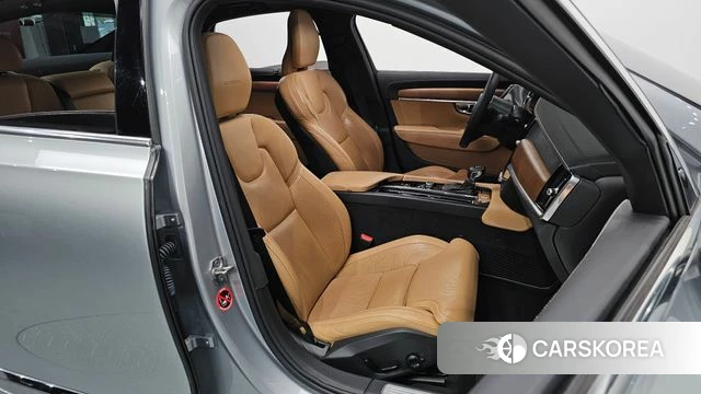 Volvo S90 2019 Серебристо-серый из Кореи, фото 2