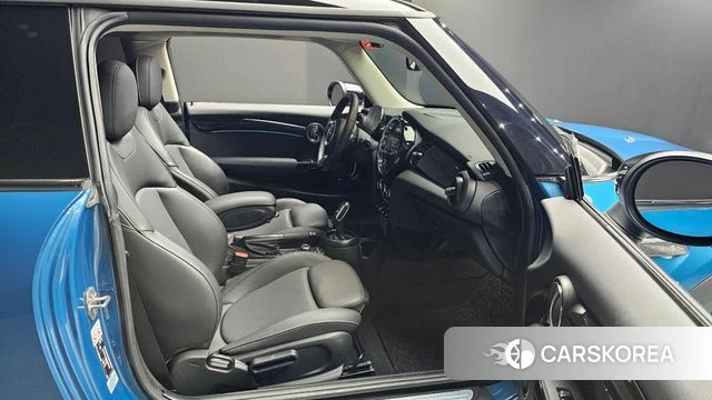 Mini Cooper 2022 Синий из Кореи, фото 2