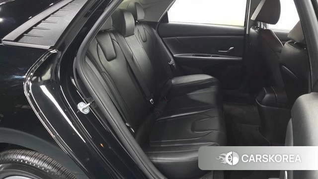 Hyundai Avante (CN7) 2021 Черный из Кореи, фото 2