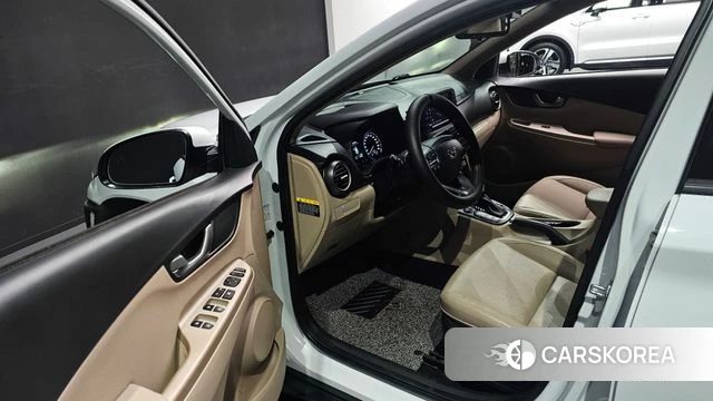 Hyundai Kona 2018 Белый из Кореи, фото 2