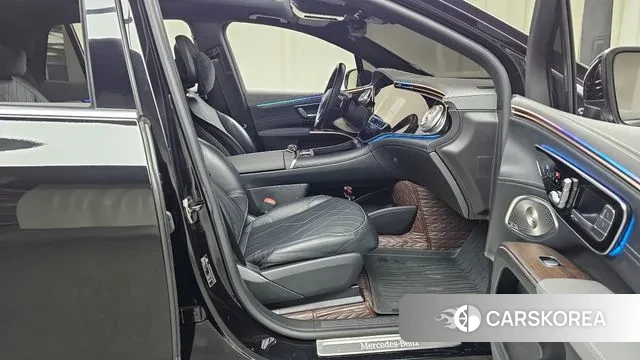 Mercedes-Benz EQS SUV X296 2023 Черный из Кореи, фото 2