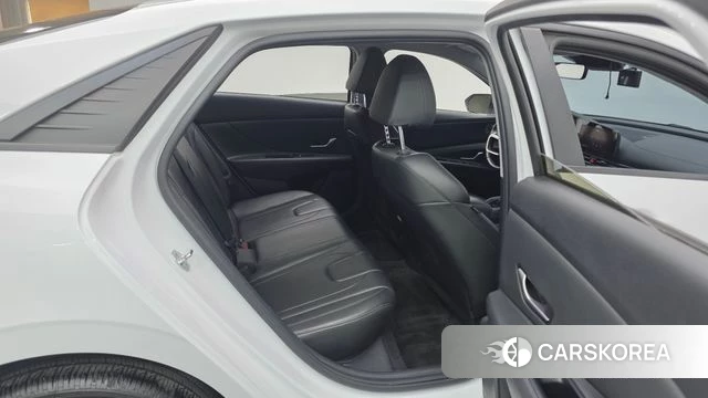 Hyundai Avante (CN7) 2021 Белый из Кореи, фото 2