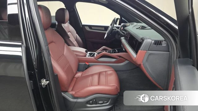 Porsche Cayenne (PO536) 2024 Черный из Кореи, фото 2