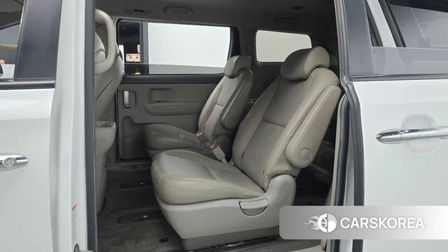 Kia All New Carnival 2018 Белый из Кореи, фото 2