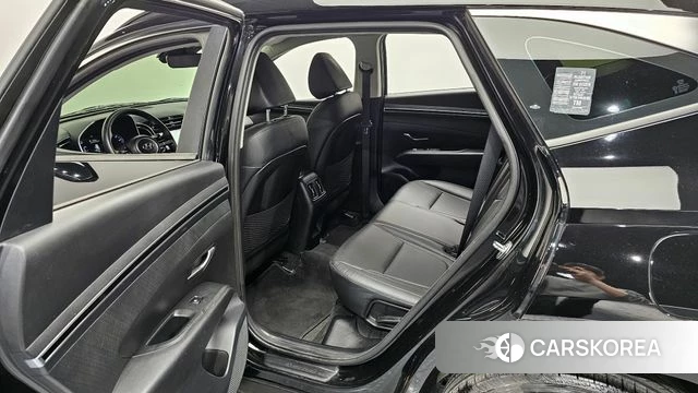 Hyundai Tucson (NX4) 2021 Черный из Кореи, фото 2