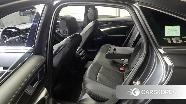 Audi A6 (C8) 2021 Серый из Кореи, фото 2