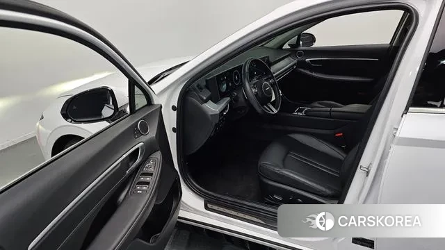 Hyundai Sonata D Edge (DN8) 2023 Белый из Кореи, фото 2