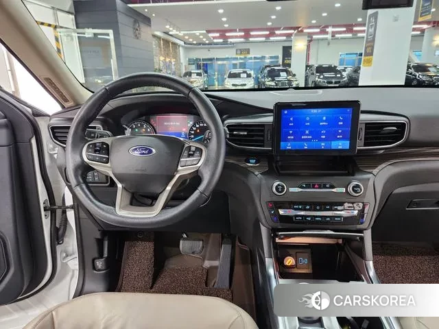 Ford Explorer 6th Generation 2020 Белый из Кореи, фото 2
