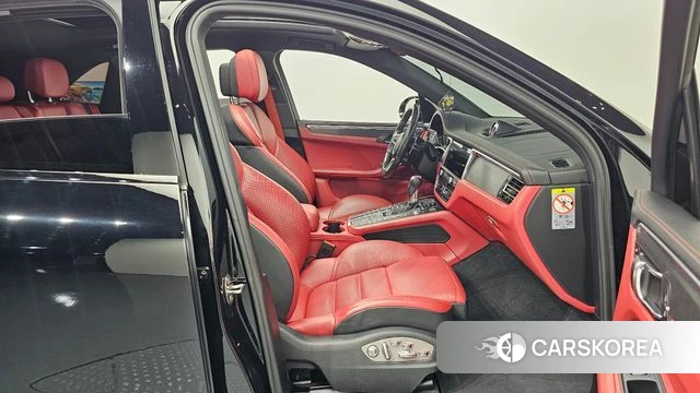 Porsche Macan 2020 Черный из Кореи, фото 2