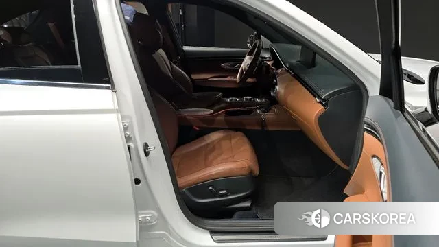 Genesis GV70 2021 Белый из Кореи, фото 2