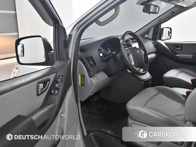 Hyundai The New Grand Starex 2019 Серебряный из Кореи, фото 2