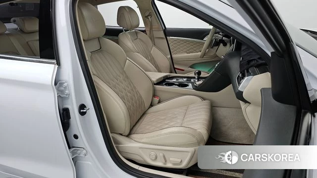 Genesis G70 2019 Белый из Кореи, фото 2