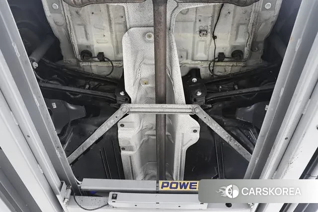 Mini Cooper Clubman 2023 Серебристо-серый из Кореи, фото 2