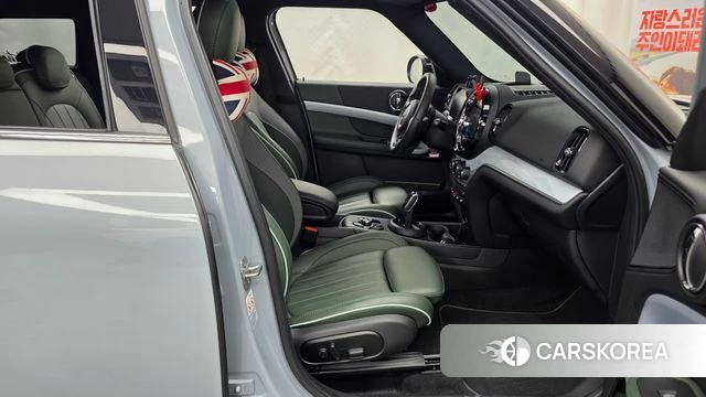 Mini Cooper Countryman 2022 Цвет галактики из Кореи, фото 2