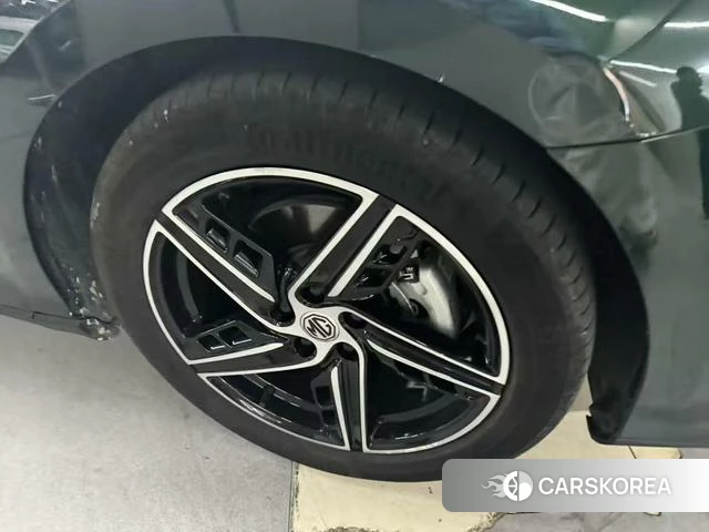 MG MG7 2024 Зеленый из Китая, фото 2