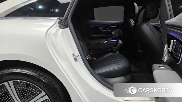 Mercedes-Benz EQS V297 2022 Белый из Кореи, фото 2