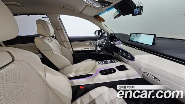 Genesis GV70 2024 Белый из Кореи, фото 2