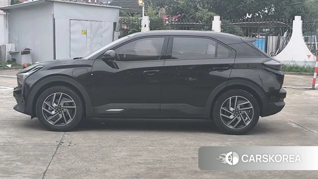 Nezha Automobile Nezha U 2022 Черный из Китая, фото 2