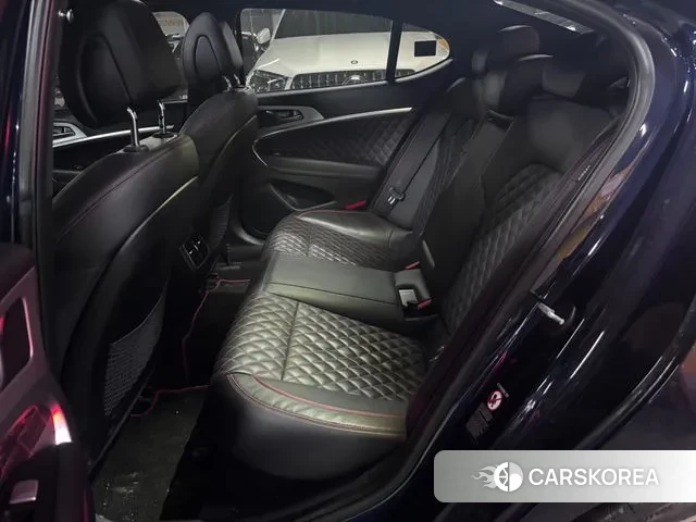 Genesis G70 2019 Синий из Кореи, фото 2