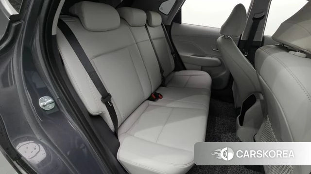Hyundai Kona (SX2) 2023 Серый из Кореи, фото 2