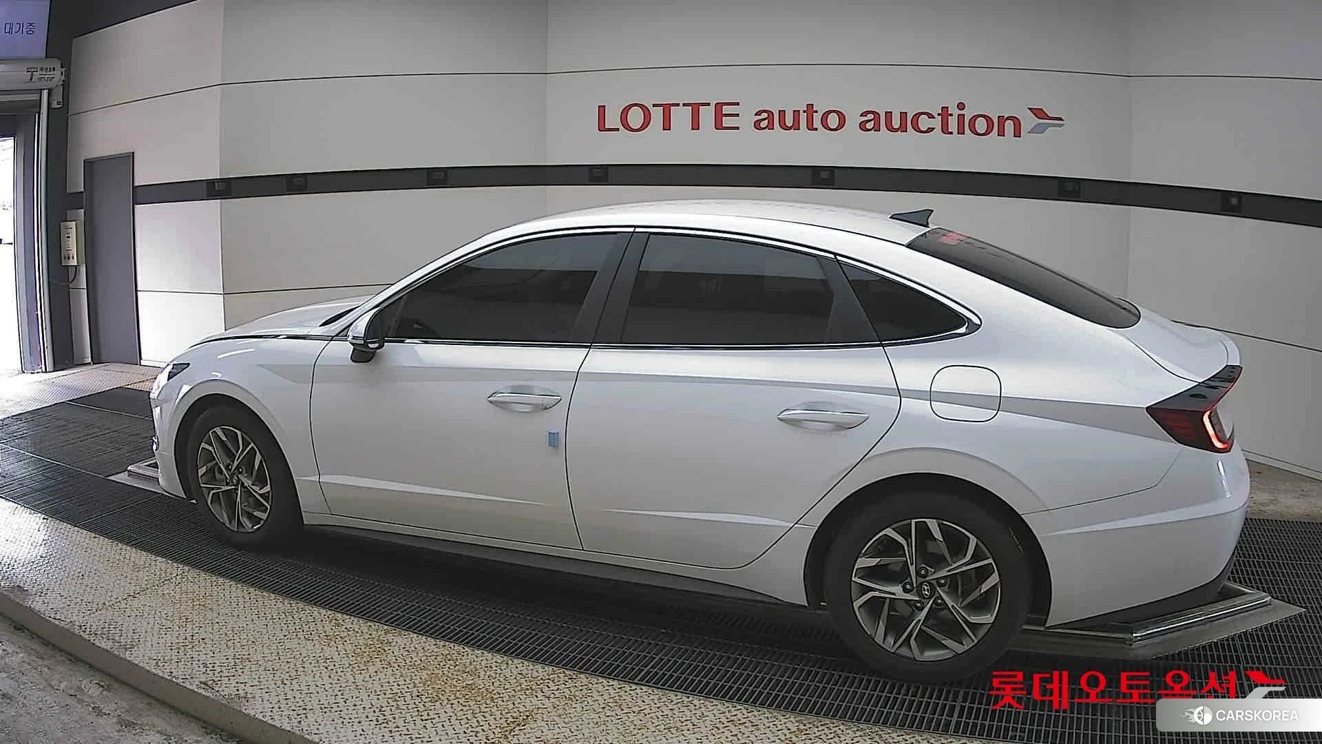 Hyundai Sonata 2021 Белый из Кореи, фото 2