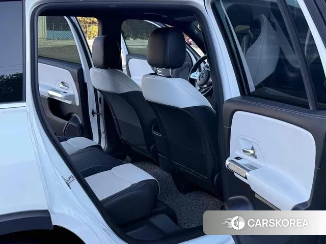 Mercedes-Benz GLB-Class X247 2020 Белый из Кореи, фото 2