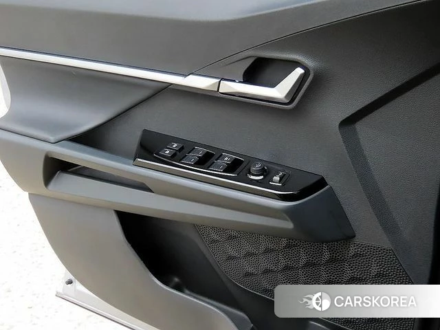 Ssangyong Torres 2022 Серебряный из Кореи, фото 2