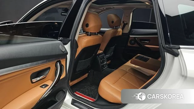 BMW 3 Series GT (F34) 2019 Белый из Кореи, фото 2