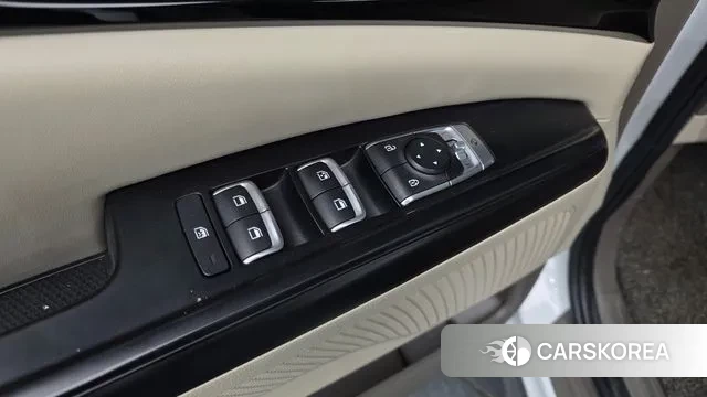 Kia Carnival 4th generation 2021 Белый из Кореи, фото 2