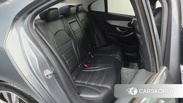 Mercedes-Benz C-Class W205 2018 Серый из Кореи, фото 2