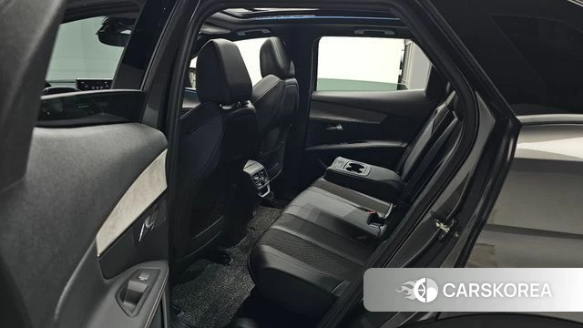 Peugeot 3008 second generation 2022 Серый из Кореи, фото 2