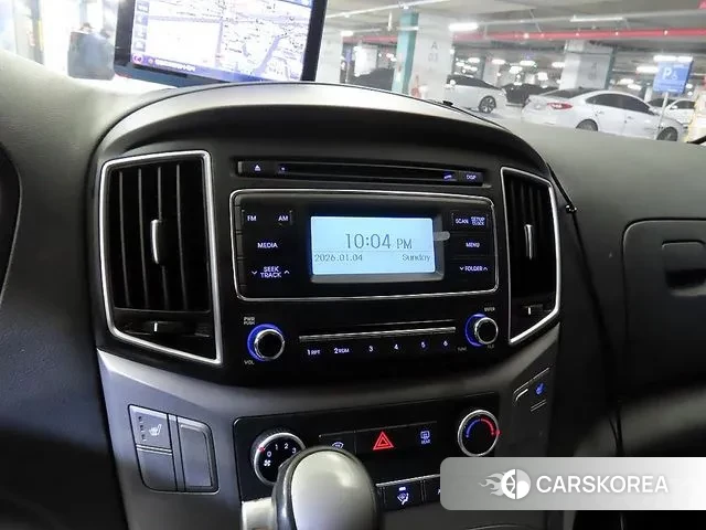 Hyundai The New Grand Starex 2019 Серебристо-серый из Кореи, фото 2