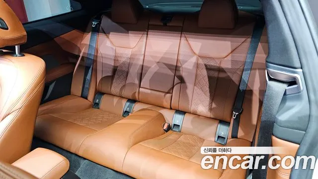 BMW 4 Series (G22) 2023 Белый из Кореи, фото 2