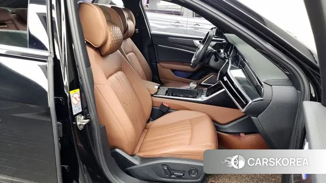 Audi A6 (C8) 2021 Черный из Кореи, фото 2