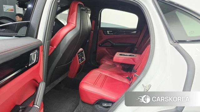 Porsche Cayenne (PO536) 2023 Белый из Кореи, фото 2